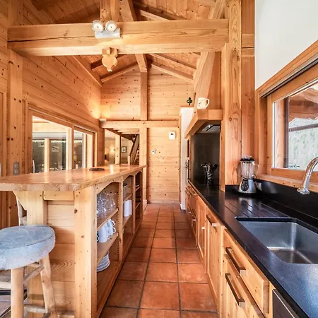 L'aube Claire - 5 Etoiles Chalet *