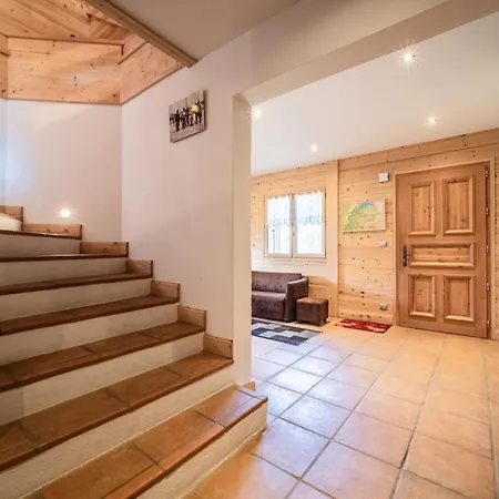 L'aube Claire - 5 Etoiles Chalet